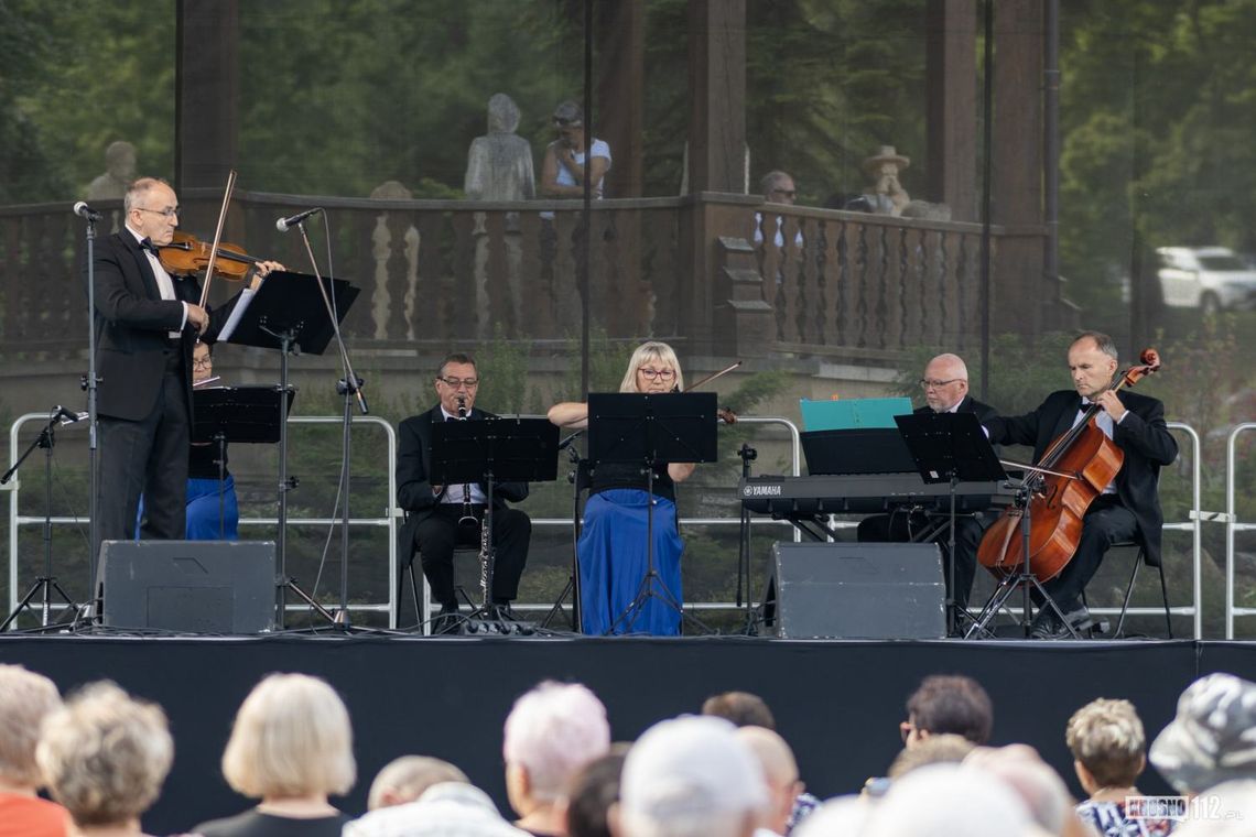 Krakowscy artyści wystąpili w Iwoniczu-Zdroju. Koncert Muzyki Uzdrowiskowej i Salonowej