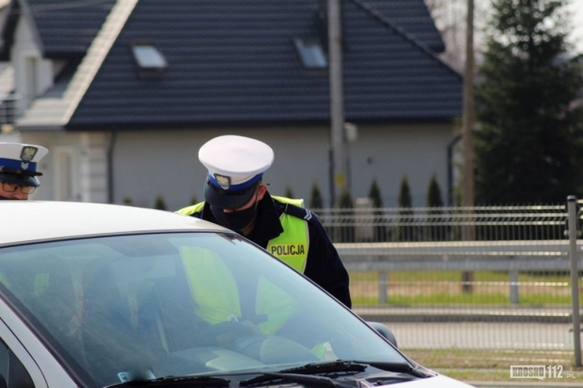 Krośnianin pędził 113 km/h w terenie zabudowanym. Zatrzymali go sanoccy policjanci