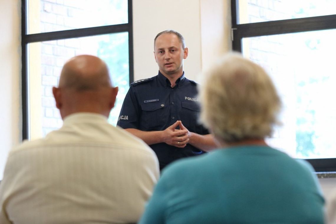 Krośnieńscy policjanci apelują! W ostatnich dniach jest zwiększona aktywność oszustów