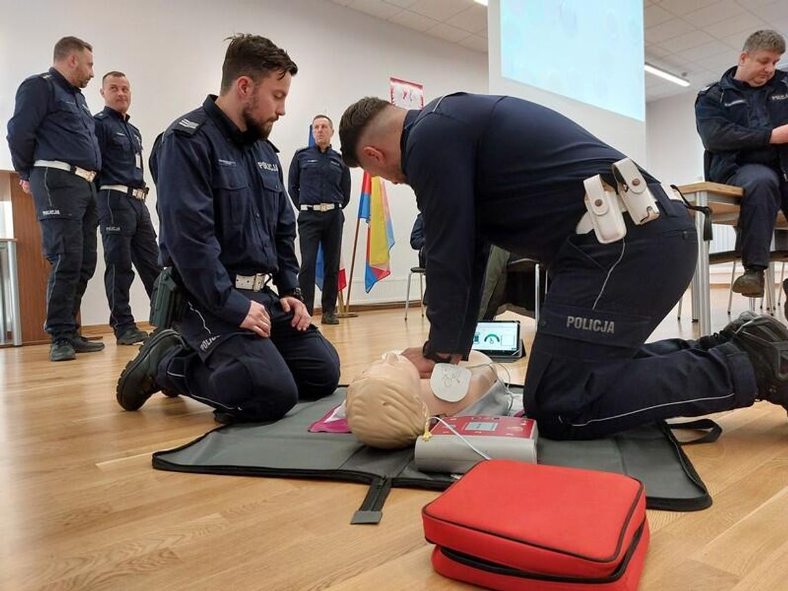 Policjanci "Drogówki" szkolili się z udzielania pierwszej pomocy