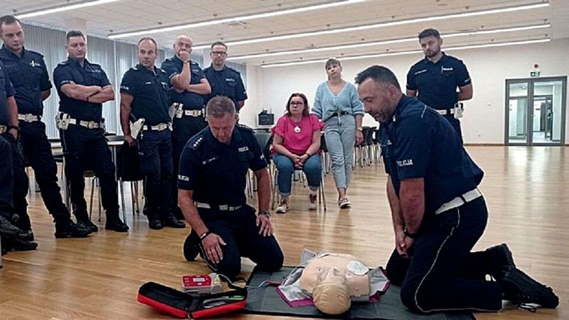 Krośnieńscy policjanci doskonalili umiejętności udzielania pierwszej pomocy