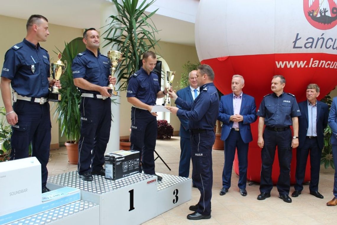 Krośnieński policjant drogówki jednym z najlepszych w województwie
