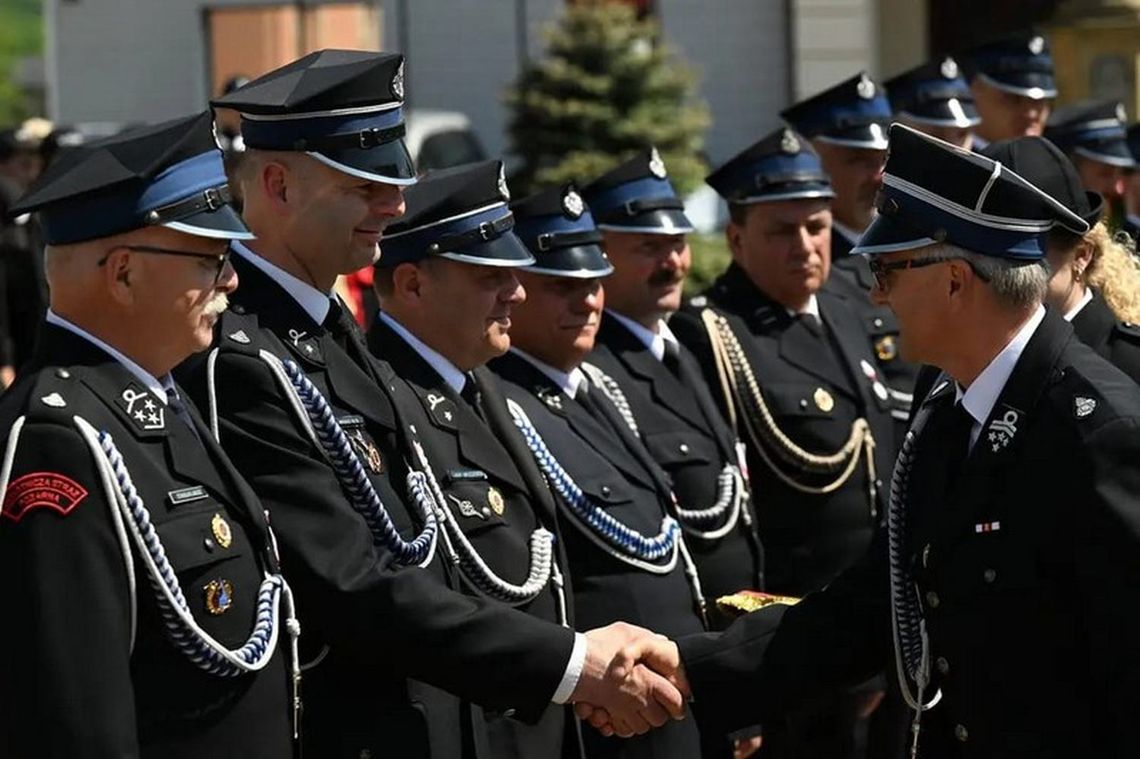 Krośnieński policjant-strażak uhonorowany Złotym Medalem „Za Zasługi dla Pożarnictwa”