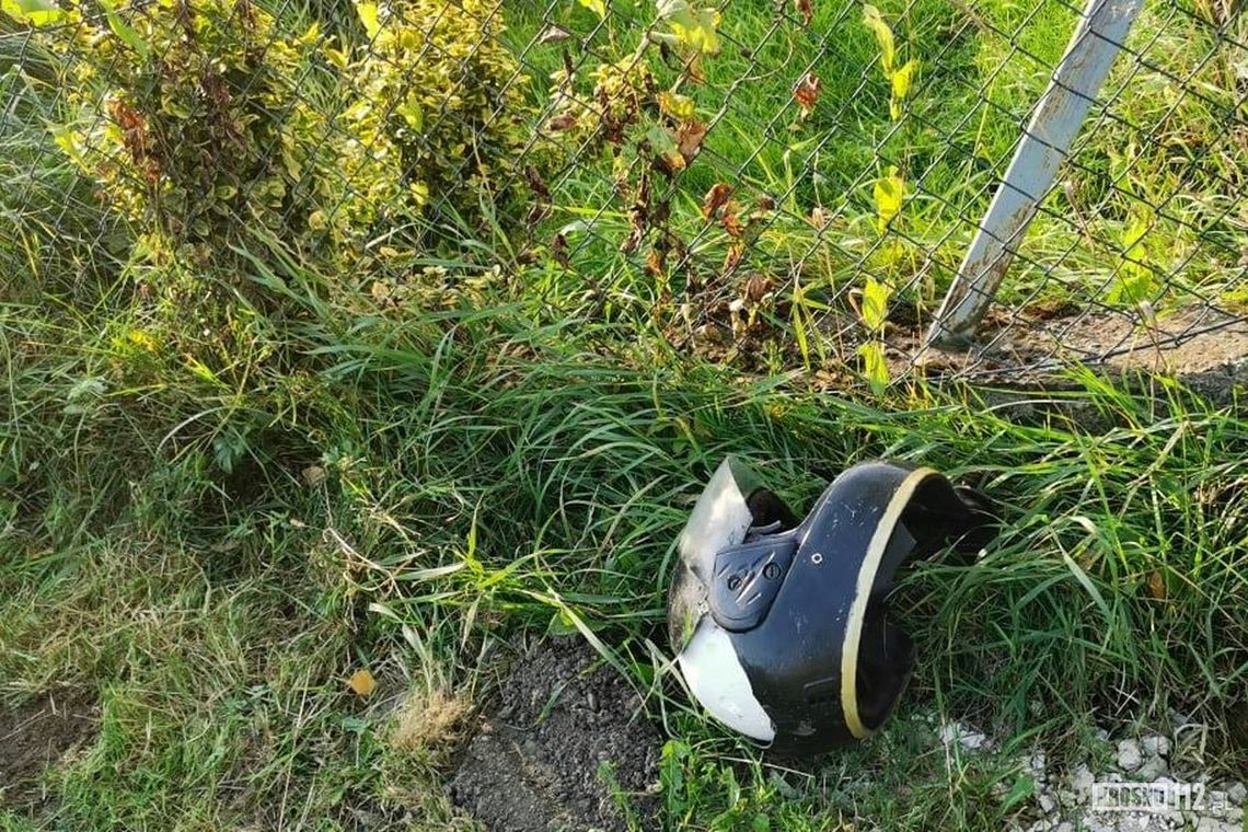 ? Krosno/Chopina: 42-letni motocyklista ranny po wjechaniu w barierkę