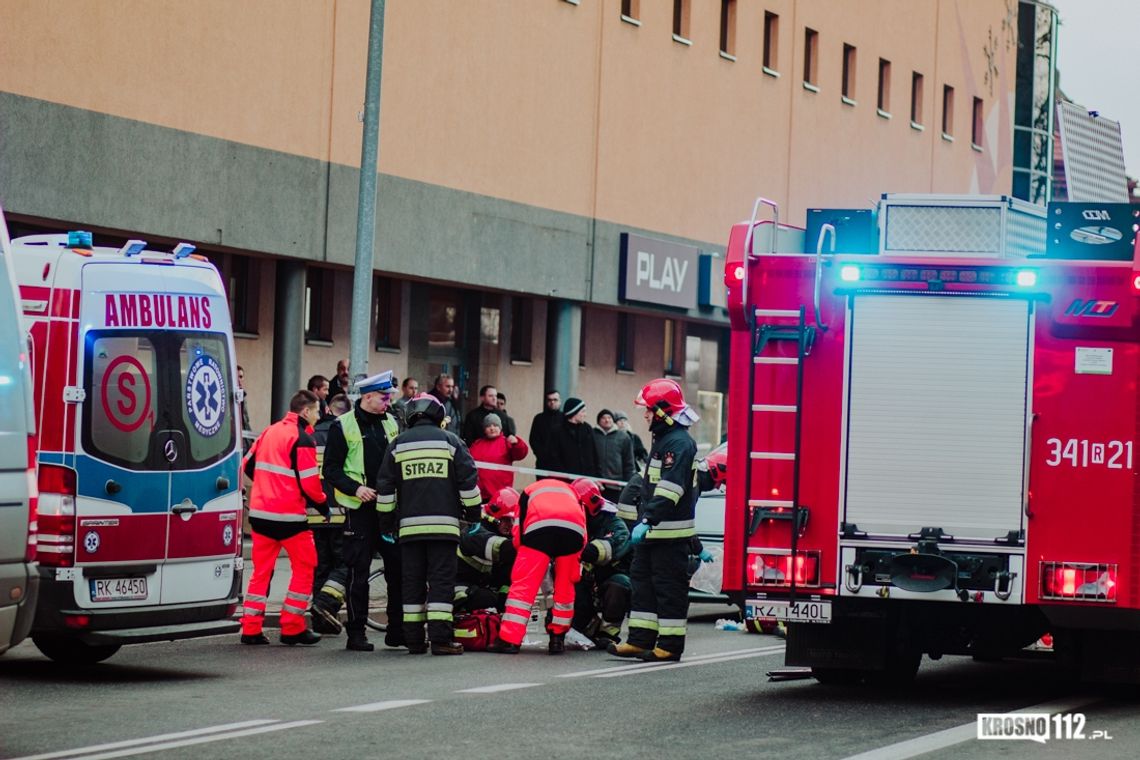 KROSNO: Groźne zdarzenie drogowe z udziałem rowerzysty