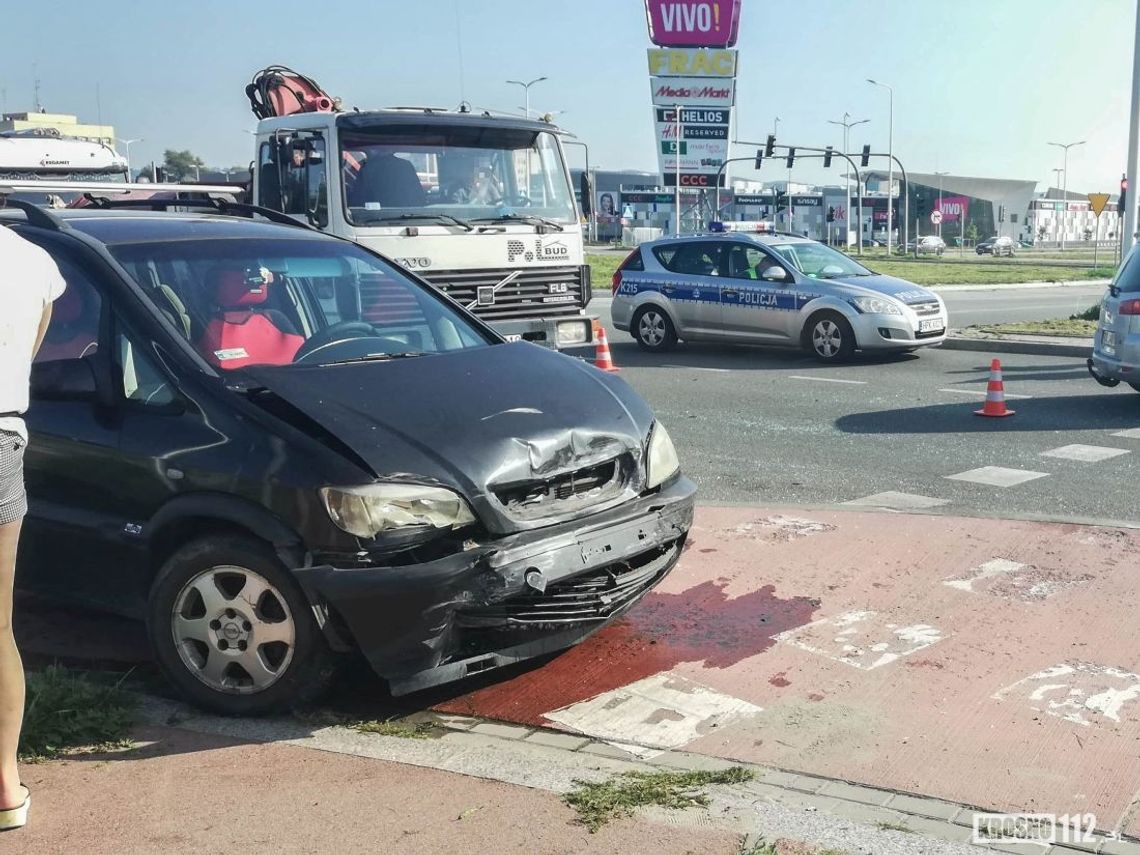 KROSNO: Jazda pod prąd zakończona kolizją