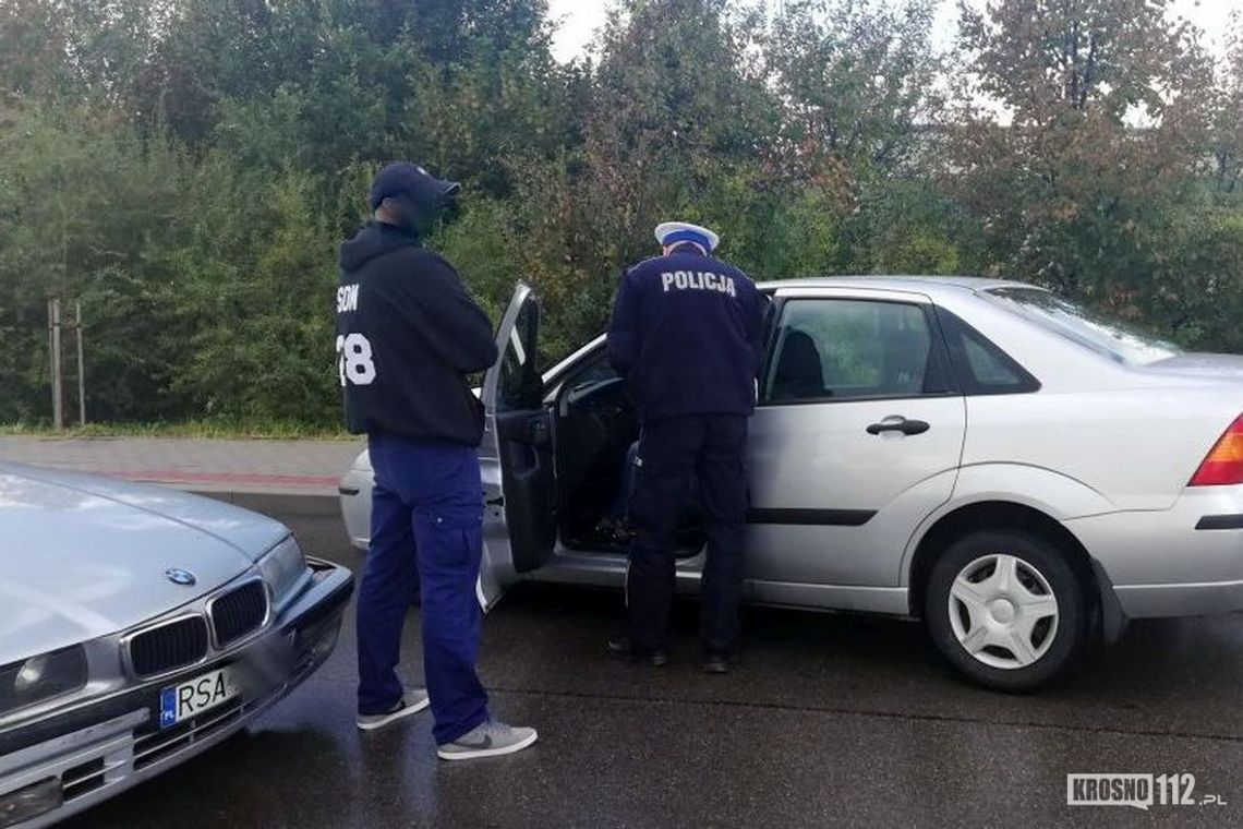 KROSNO: Kierująca Fordem spowodowała kolizję. Była pijana
