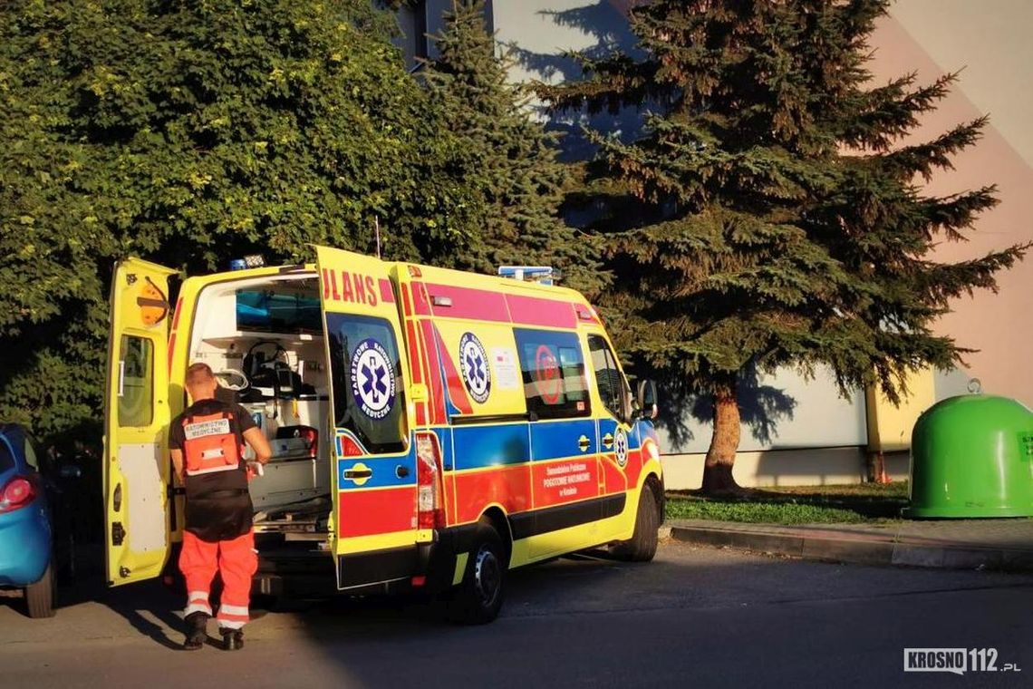 ? Krosno. Kobieta wyskoczyła przez okno bloku przy ul. Batorego [AKTUALIZACJA]