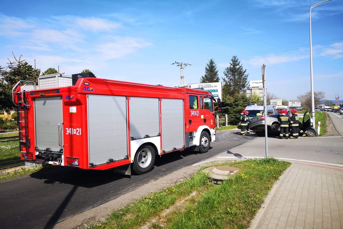 KROSNO: Mężczyzna wjechał do przydrożnego rowu