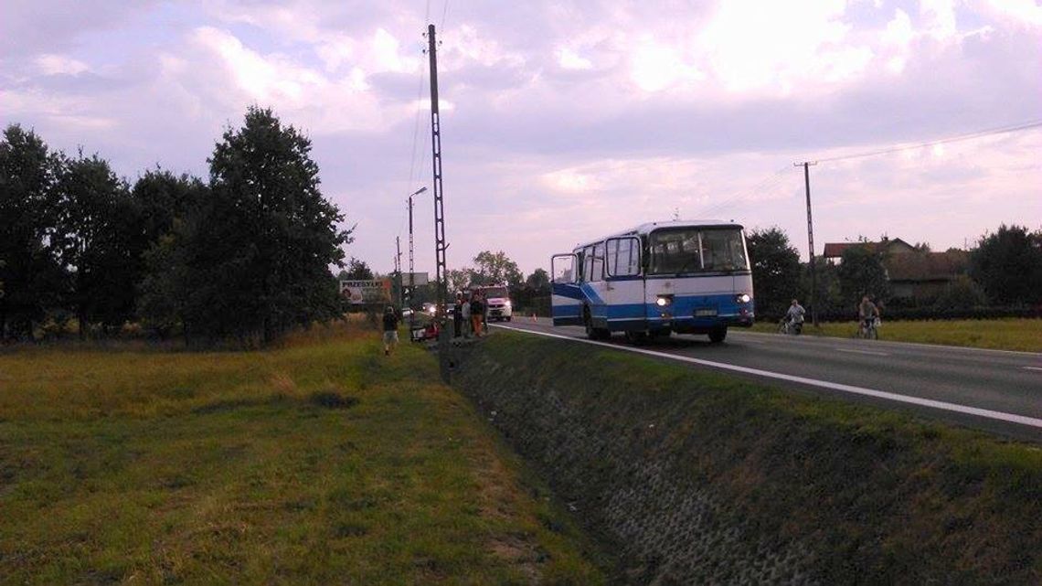 Krosno: Motorower zderzył się z autobusem