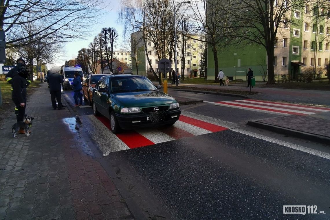 KROSNO: Najechanie, a w efekcie potrącenie 43-latki