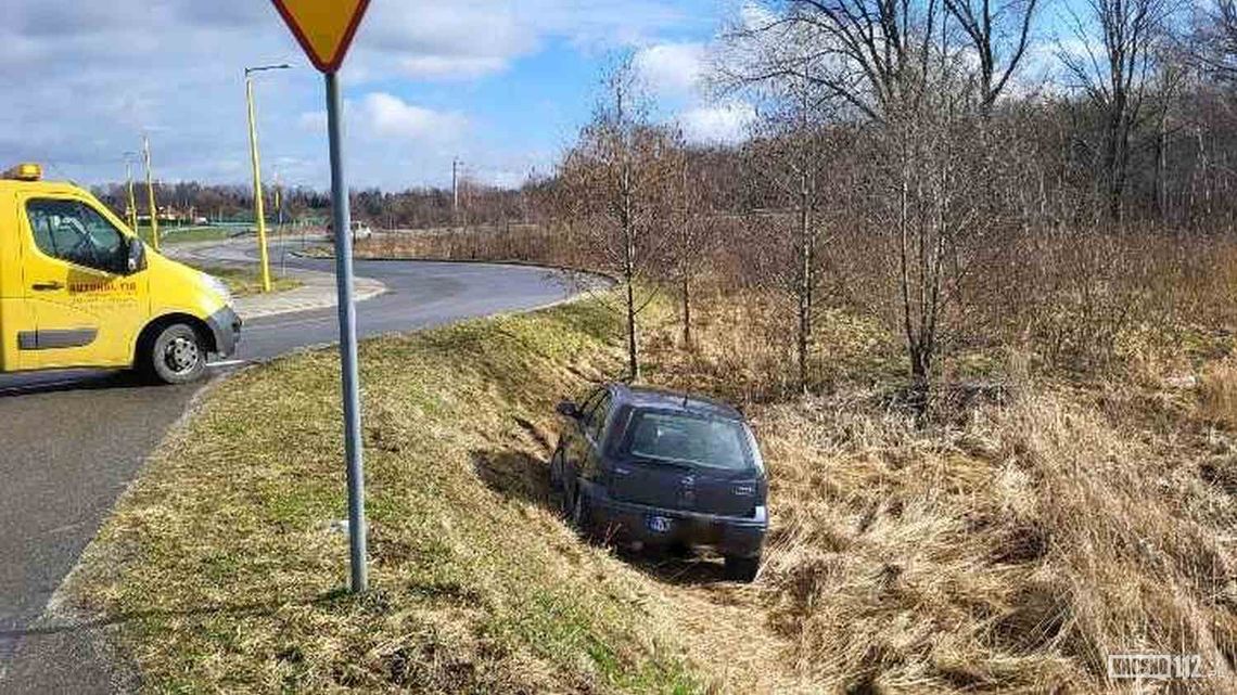 Krosno. Kompletnie pijany 53-latek wjechał do rowu