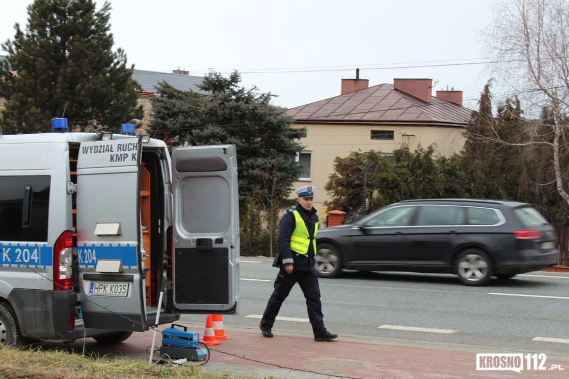 KROSNO: Policjanci sprawdzali jakość spalin z samochodów