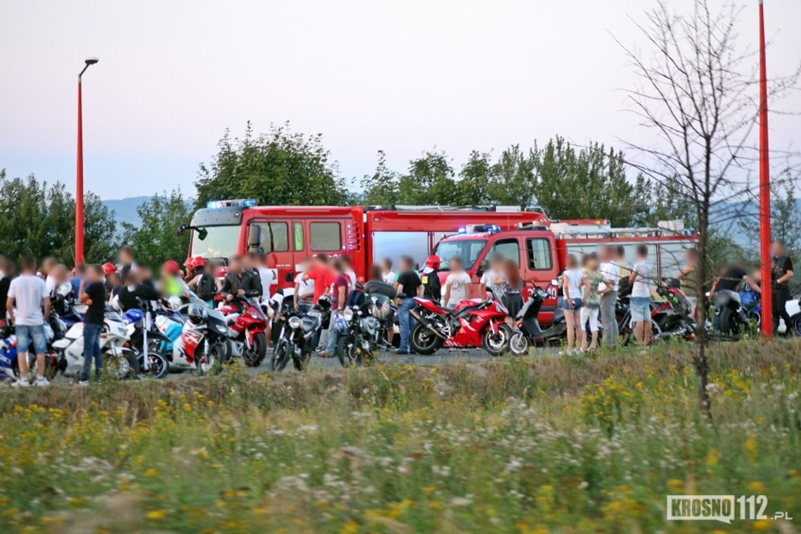 Krosno: Potrącenie 18-latki przez motocyklistę