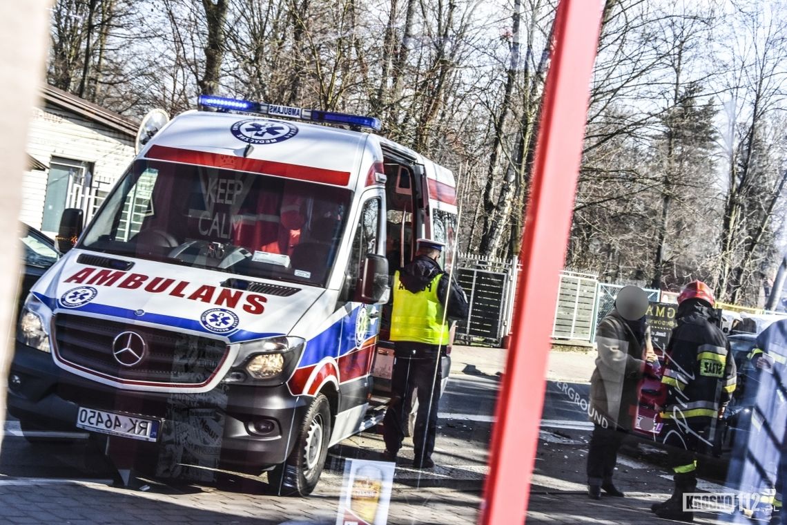 Krosno: Potrącenie pieszego wskutek kolizji