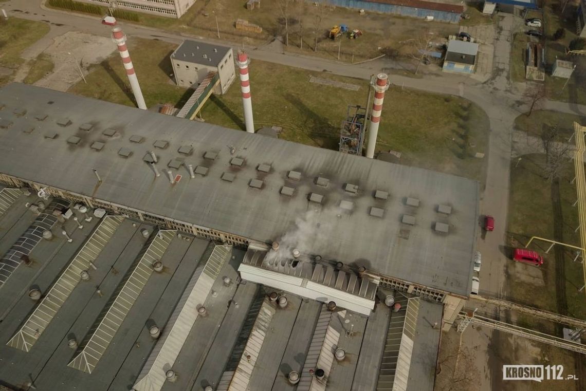 KROSNO: Pożar w hali huty szkła przy ul. Tysiąclecia