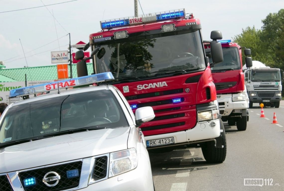 KROSNO: Rozszczelniona kuchenka gazowa i pożar w budynku OSP Turaszówka