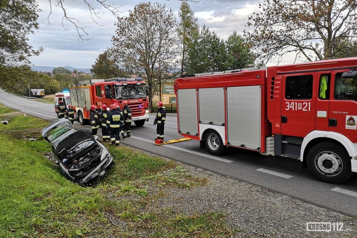 KROSNO: Wjechał do rowu na DK28