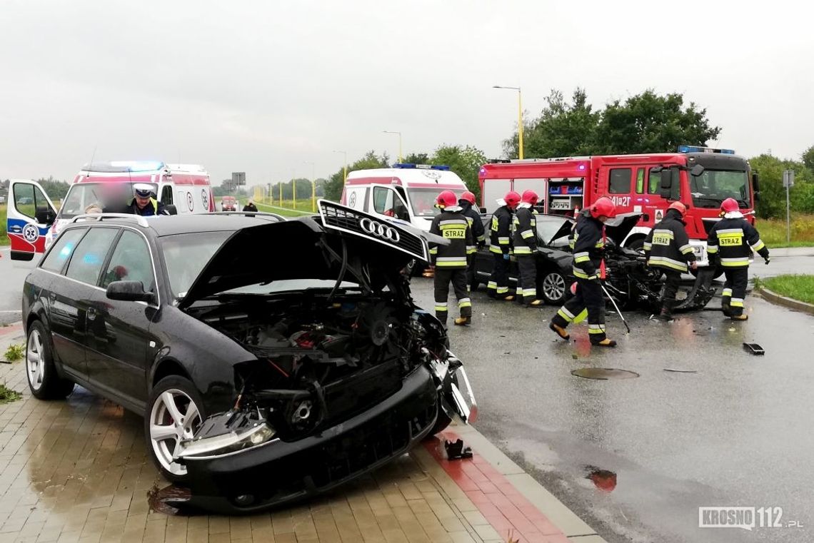 KROSNO: Wypadek na nowej drodze G. Wśród poszkodowanych dzieci