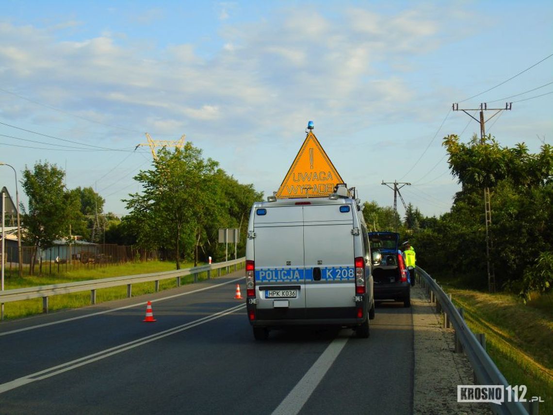 Krosno: Wypadek radiowozu policyjnego podczas pościgu motocyklisty