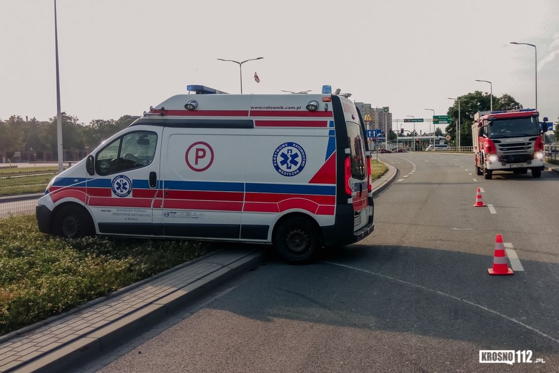 KROSNO: Zajechał drogę karetce pogotowia i uciekł