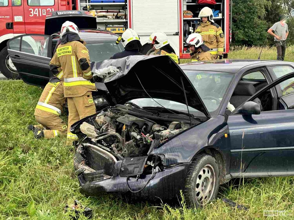 Krosno. Zderzenie Audi i BMW na Białobrzeskiej