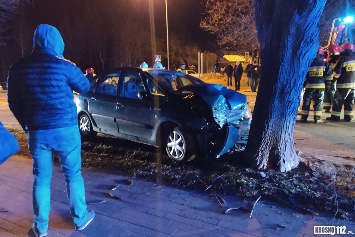 KROSNO: Zderzenie dwóch pojazdów na skrzyżowaniu ulic Krakowskiej i Konopnickiej