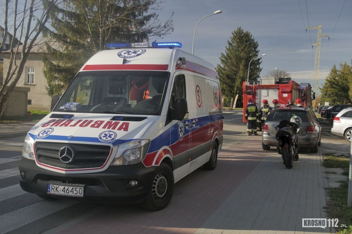 KROSNO: Zderzenie motocyklisty z volkswagenem