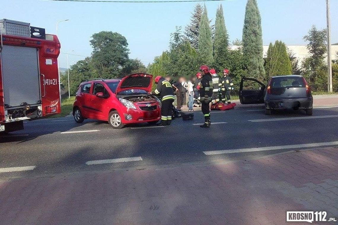 KROSNO: Zderzenie osobówki z jednośladem na Rzeszowskiej