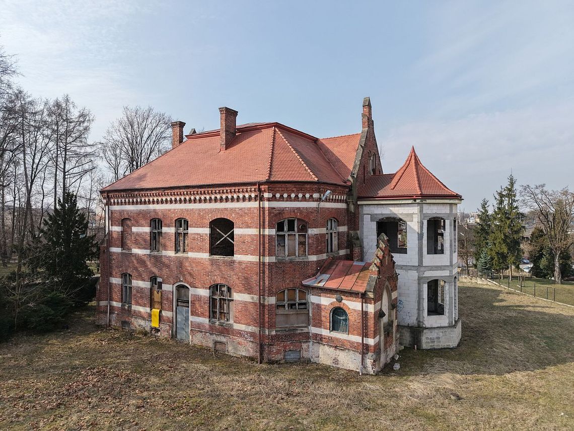 Kto zajmie się modernizacją Pałacu Kaczkowskich?