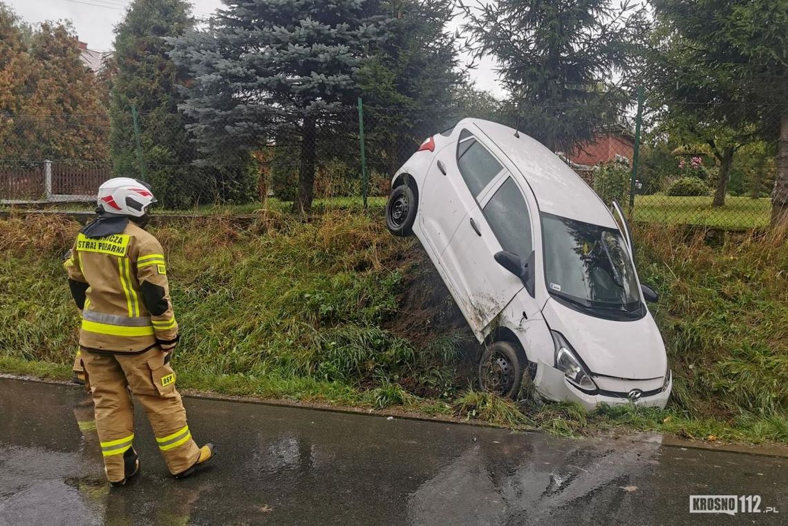 ? Ladzin. Samochód wypadł z drogi