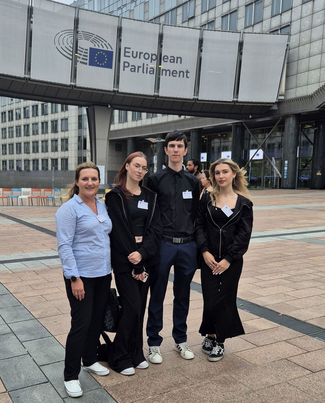 Lekcja demokracji w sercu Europy. Uczniowie krośnieńskiej "Budowlanki" w Brukseli