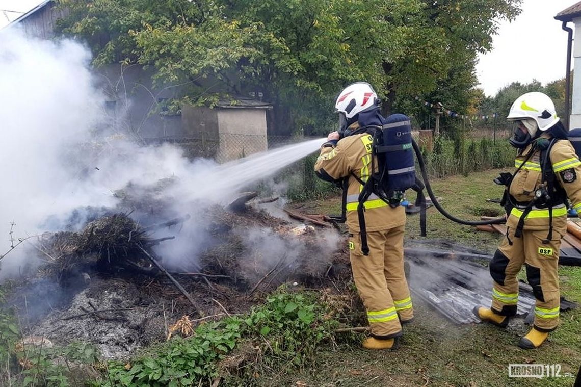 ? Łęki Dukielskie: Pożar kompostownika. Zagrożony był budynek mieszkalny