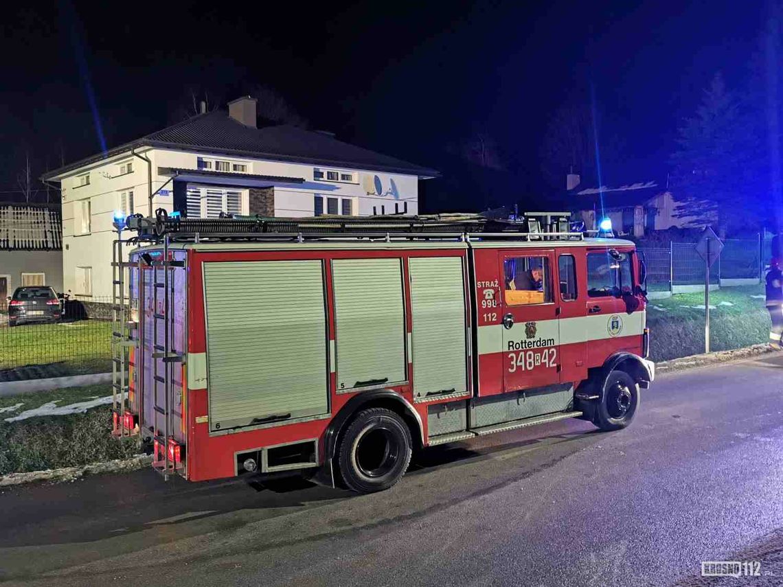 Łęki Strzyżowskie. Pożar w garażu