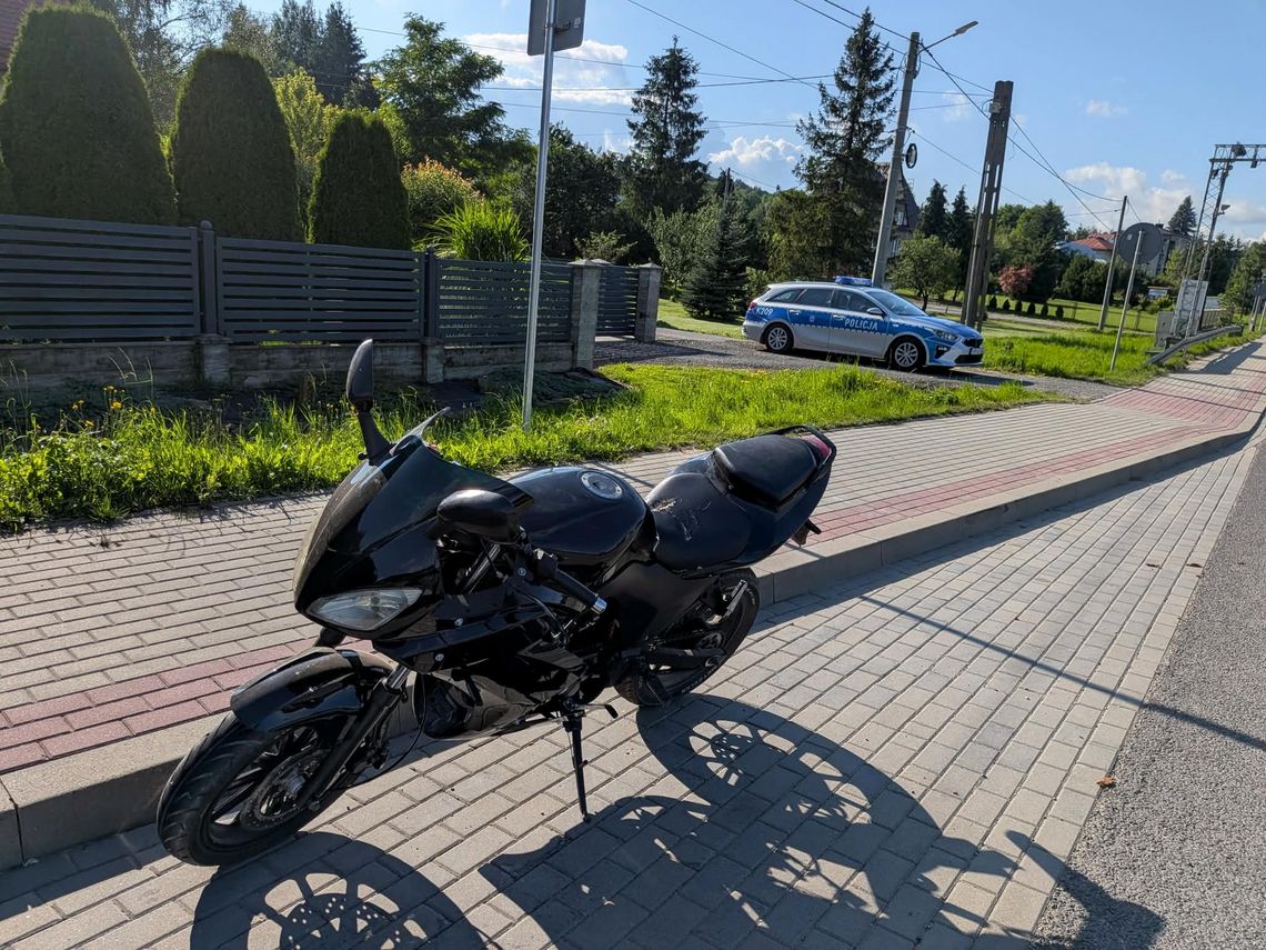 Lipowica: 40-latek na motorowerze miał 2,2 promila