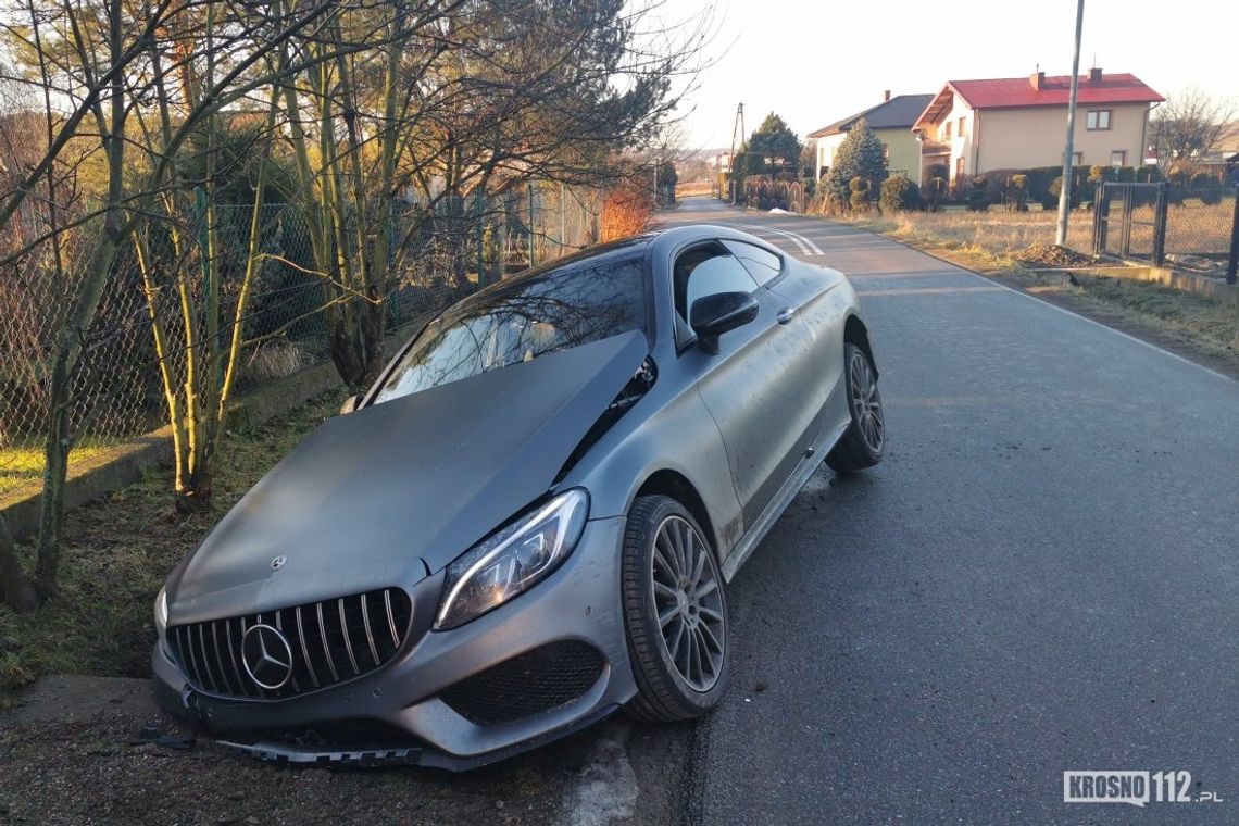Mercedes automatycznie zgłosił, że uległ kolizji