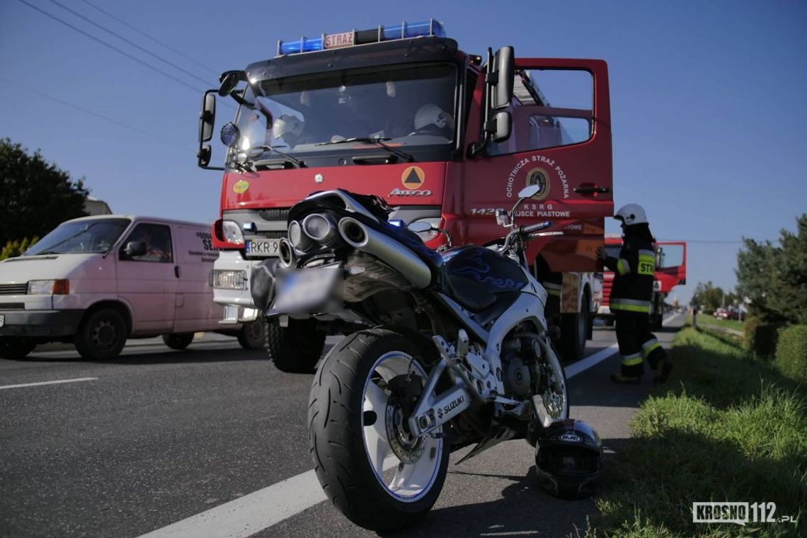 MIEJSCE PIASTOWE: Zderzenie osobówki z motocyklem. Ranny 29-latek