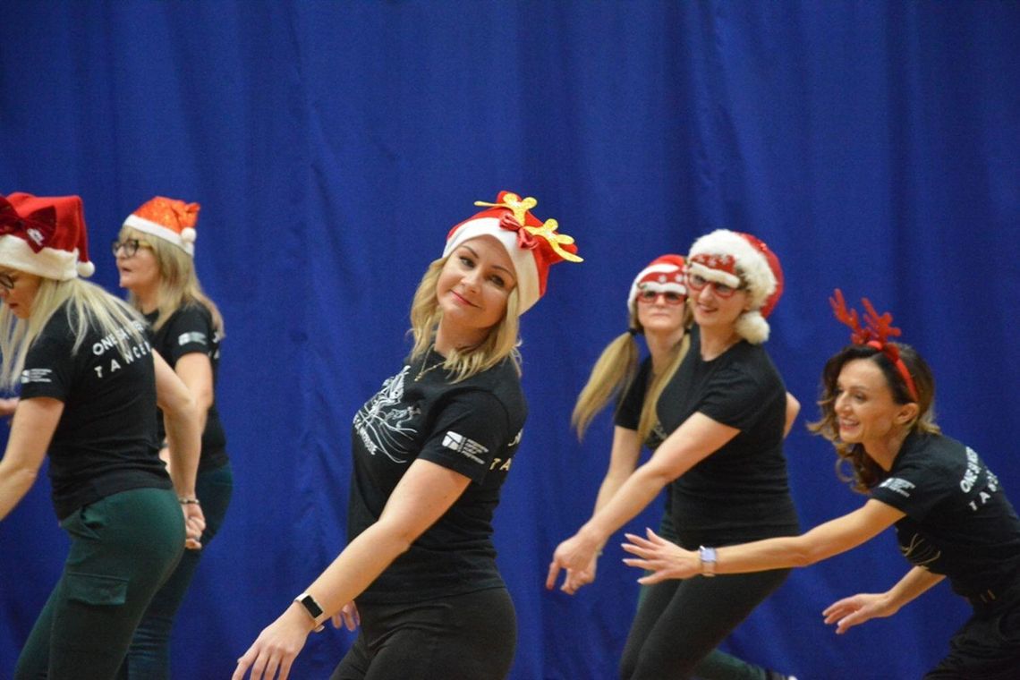 Mikołajkowy Charytatywny Maraton Tańca w Jedliczu – taniec, energia i pomoc Mikołajkowy Charytatywny Maraton Tańca w Jedliczu – taniec, energia i pomoc