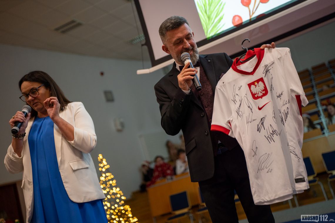 Mikołajkowy Koncert Charytatywny dla Kacpra Mikołajkowy Koncert Charytatywny dla Kacpra