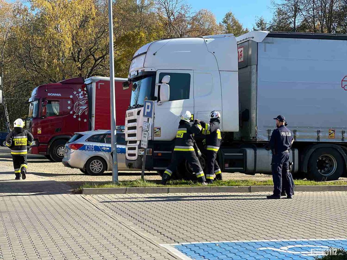 Moderówka. Nie było kontaktu z kierowcą ciężarówki. Niestety na pomoc było za późno