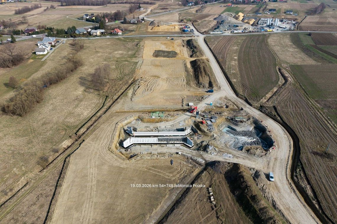 Mostostal Warszawa odstępuje od kontraktu na S19! Pozywa też GDDKiA w sprawie tunelu