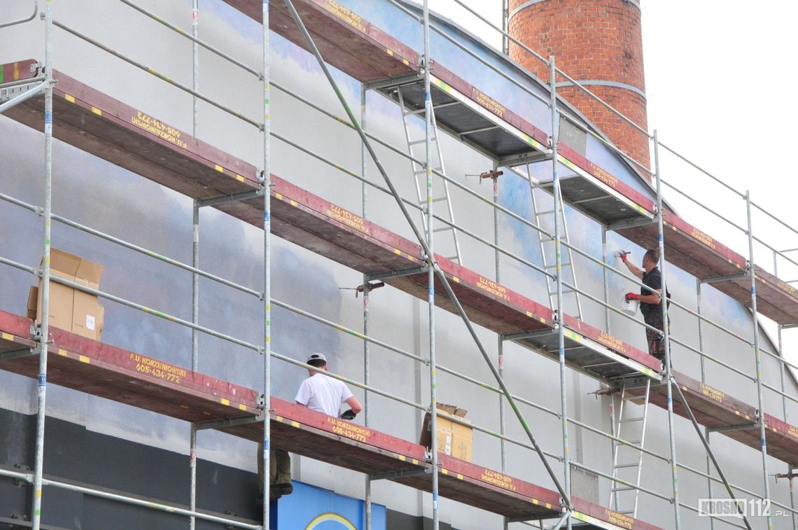 Murale upamiętniające hutników szkła powstają w Krośnie