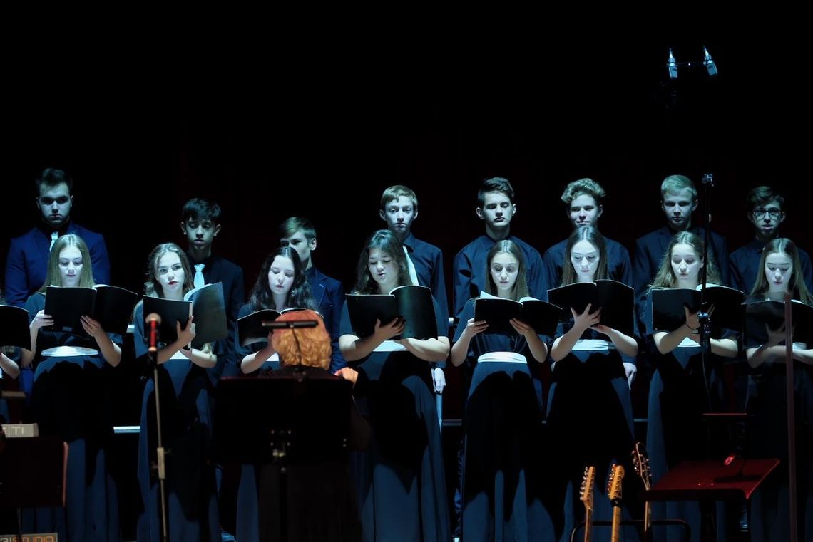 "Na całych jeziorach Ty. Piosenki do słów Agnieszki Osieckiej" - jubileuszowy koncert andrzejkowy w RCKP