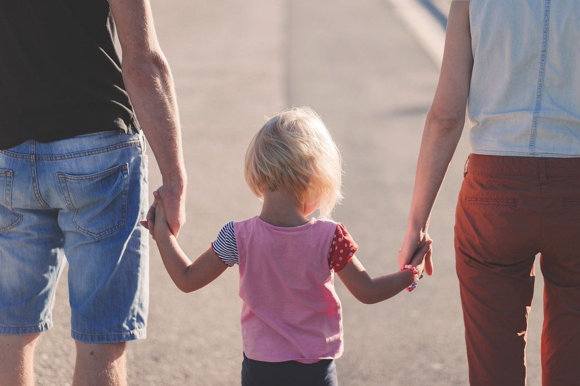 Na ratunek rodzinom dotkniętym kryzysem i epidemią