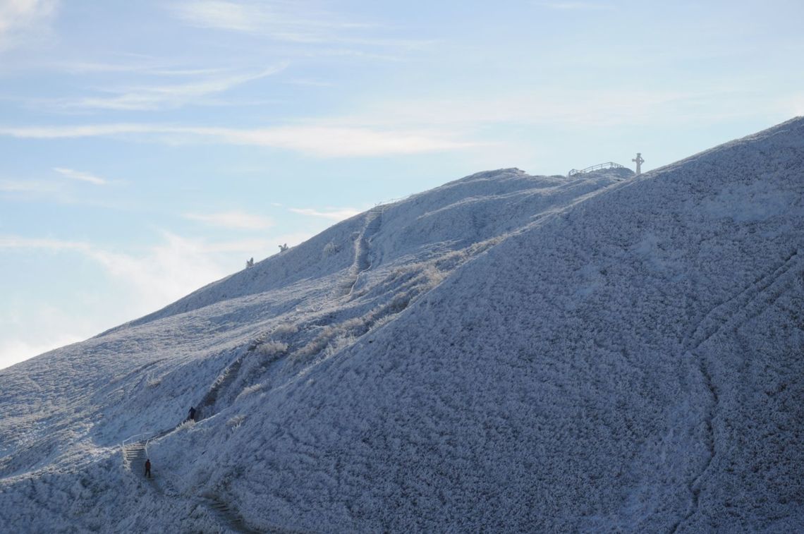 Na wycieczkę w Bieszczady trzeba się dobrze przygotować. Na szlakach są trudne warunki