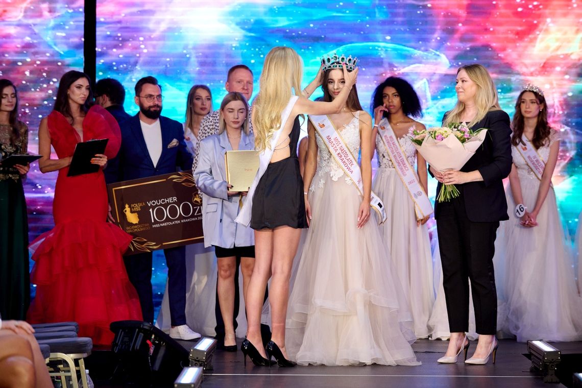 Natalia Tworek z Rymanowa-Zdroju zdobyła koronę Miss Nastolatek Krakowa