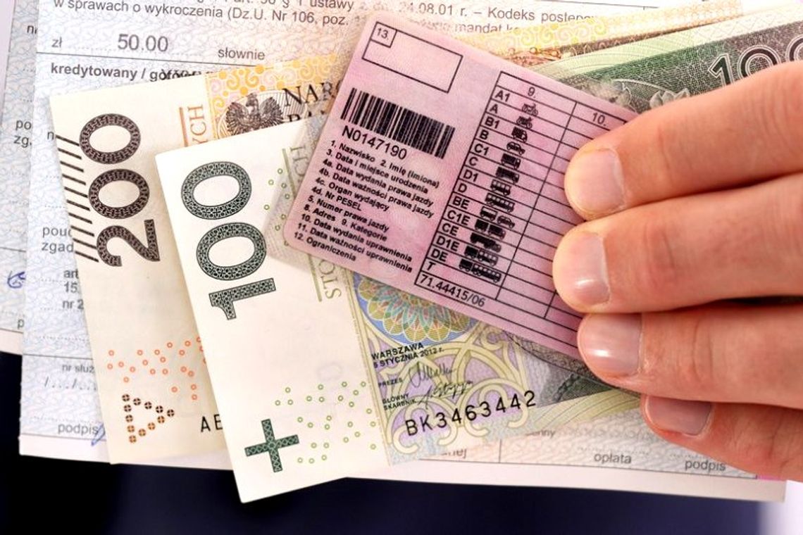 Nie będzie opłaty ewidencyjnej. Zmiany w prawie o ruchu drogowym
