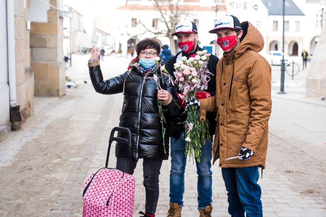 Niecodzienny Dzień Kobiet z VIVO! Krosno i żużlowcami z Wilki Krosno