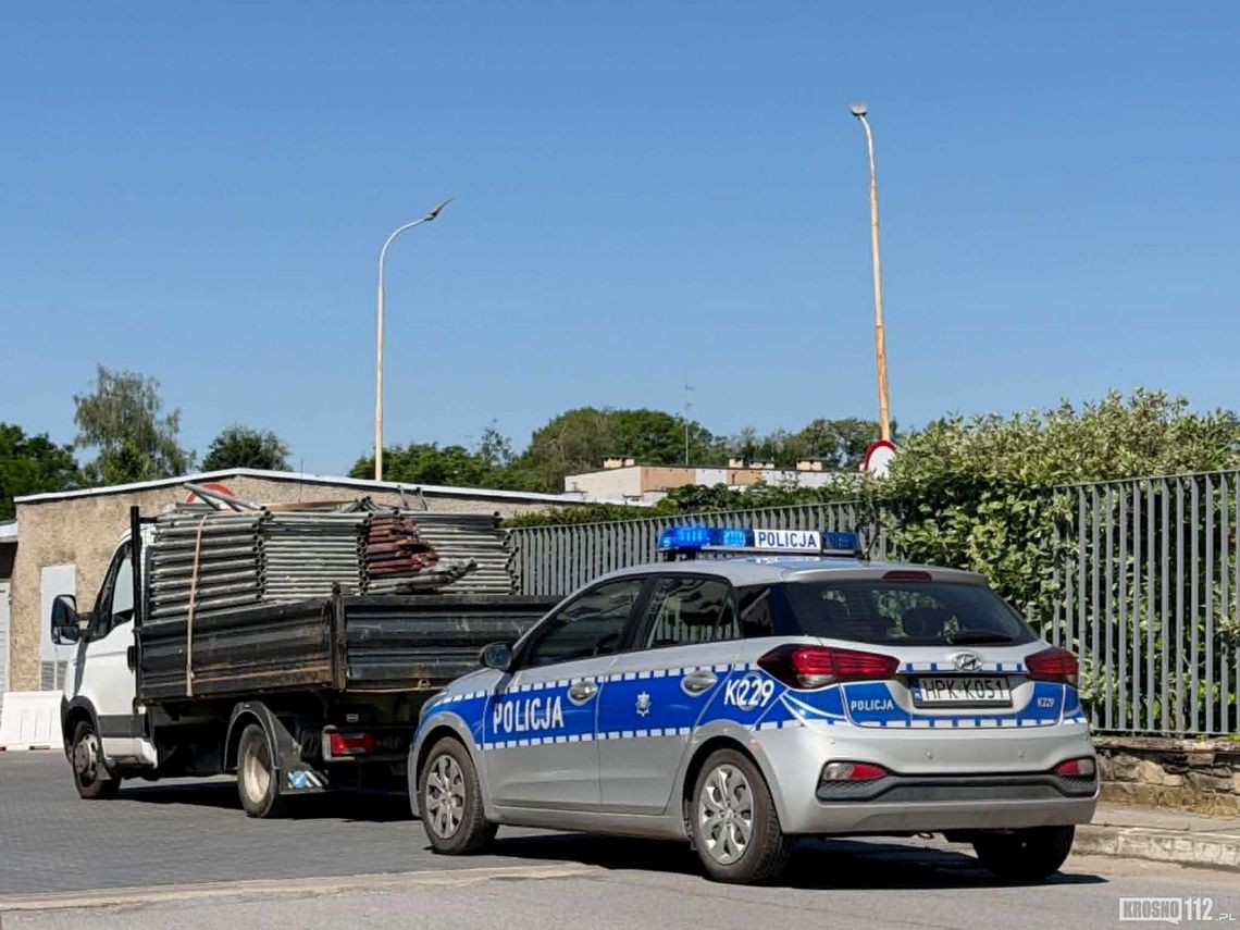 Nietrzeźwy kierowca Iveco zatrzymany blisko komendy policji Nietrzeźwy kierowca Iveco zatrzymany blisko komendy policji