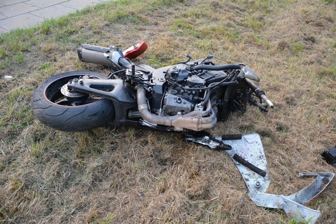 Nieudzielenie pierwszeństwa przejazdu przyczyną wypadku motocyklisty w Miejscu Piastowym [FILM]